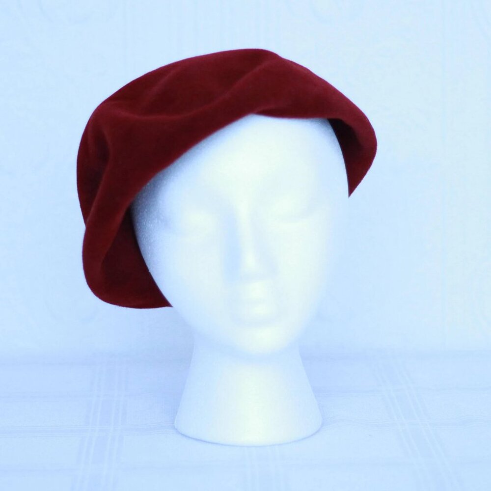 Ruby red 50's beret hat made in Italy for Bloomingdales